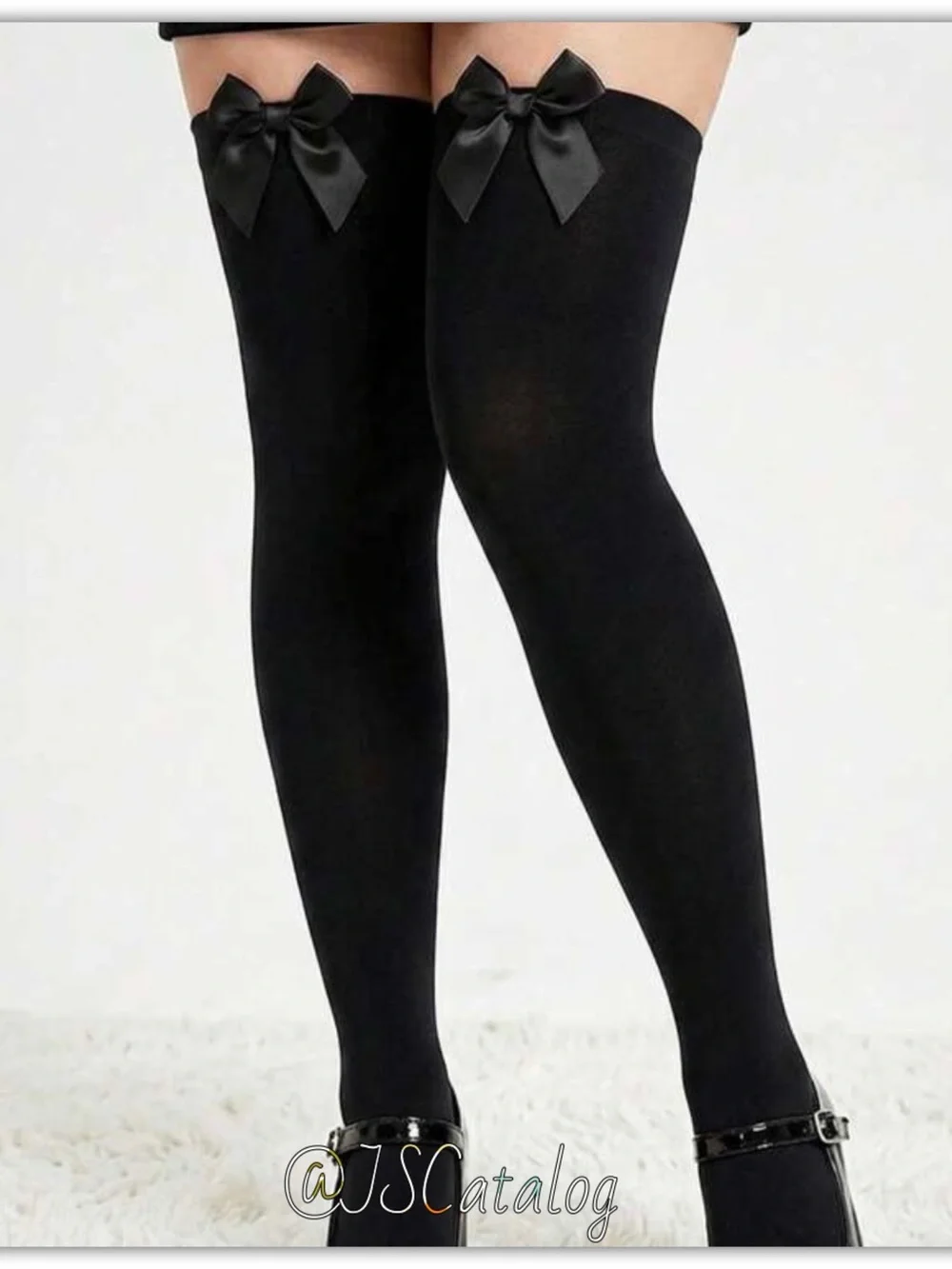 Black Bow-Accent Thighhigh Socks